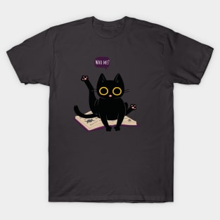 Who Me? Cat on book T-Shirt